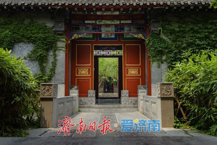 一年四季 泉在济南丨酷暑时节，来济南万竹园解锁夏日清凉