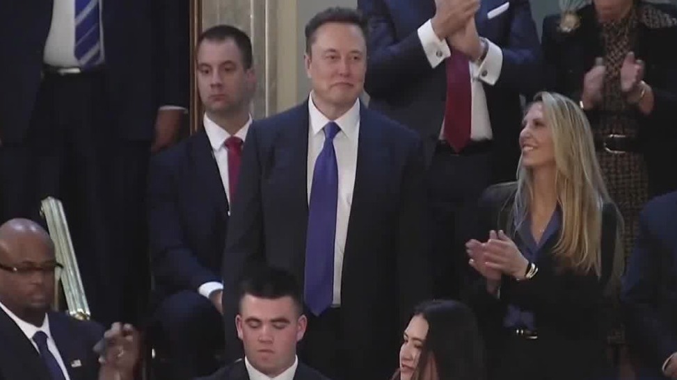 马斯克暗示明年参选，将对共和党造成多大威胁？