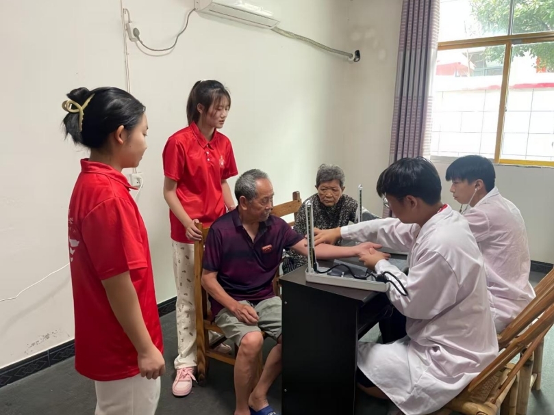 江西新能源科技职业学院开展暑期“三下乡”社会实践活动