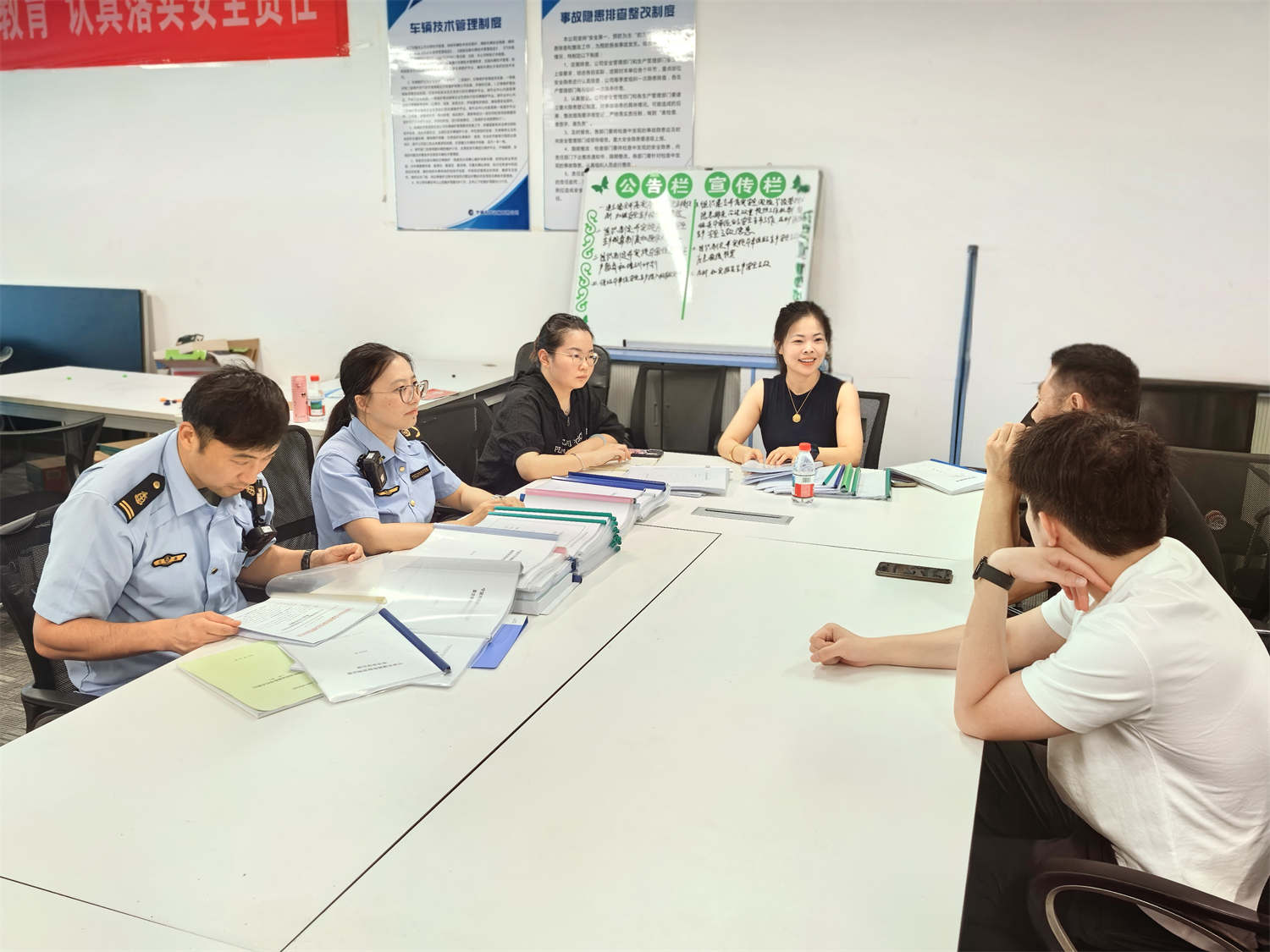 “枫桥式执法”镇海新实践：企业专家+执法人员协作解难题
