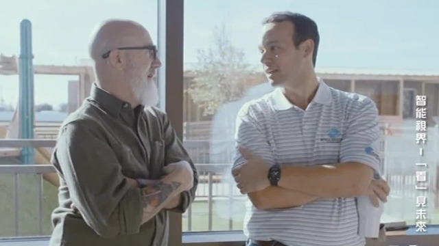 太鸡肋？具有转录功能的智能眼镜，堪称听障人士的福音