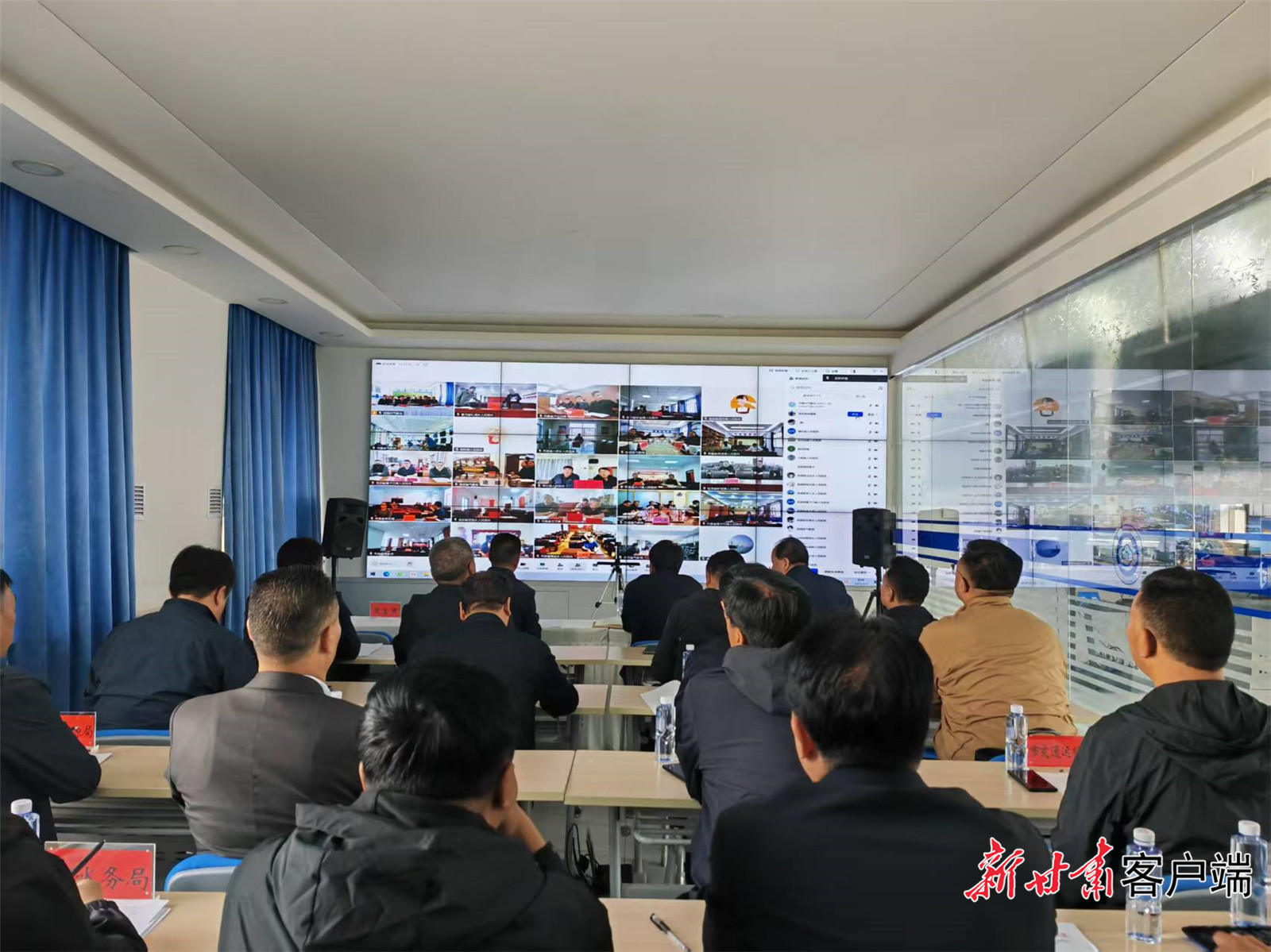 甘南州应急管理局指挥调度防汛工作（甘南州应急管理局供图）