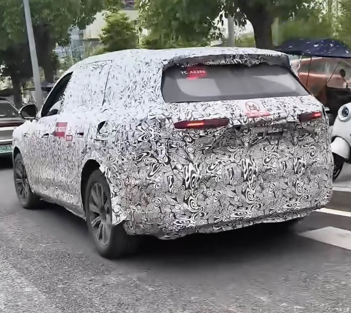 小号问界M8?或将9月正式上市 新款问界M7谍照曝光