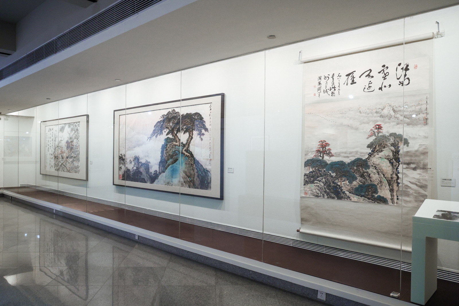 烽火铸骨——关山月艺术中的民族精神图谱展览盛大开幕