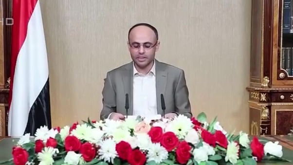 胡塞武装：保证红海航行，以色列相关船只除外