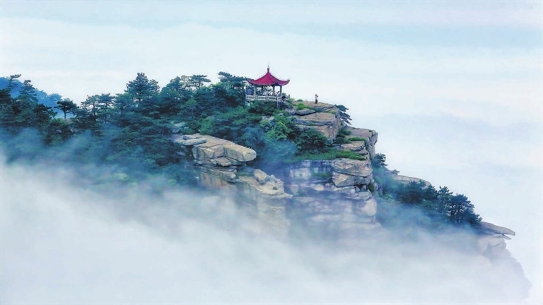 庐山观云亭再现绝美云海景观（图）