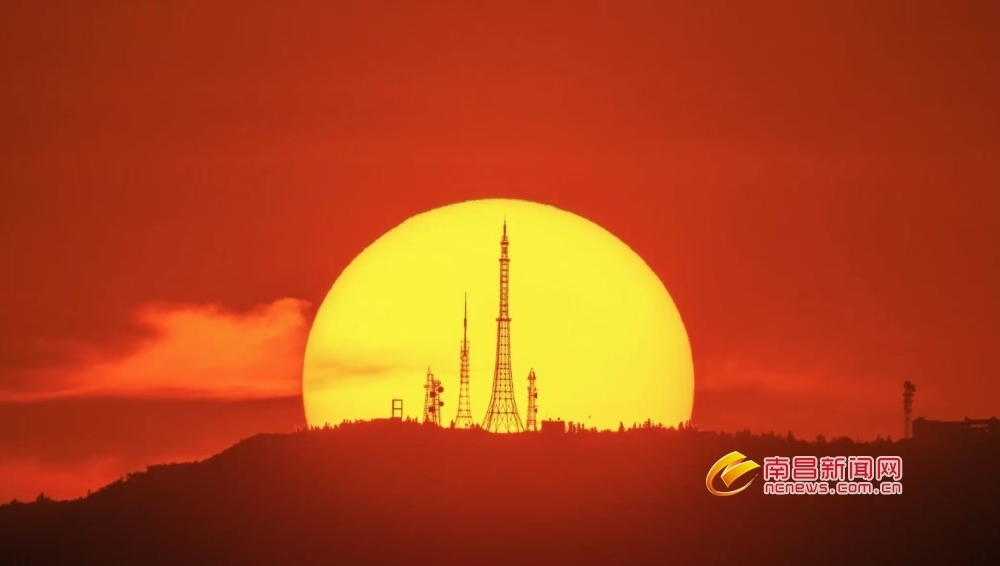 南昌绝美落日（图）