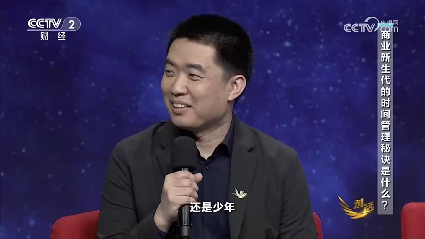 理想汽车CEO李想发布央视《对话》总结:未来就盯着一件事,AI硬件终端做出像iPhone那样颠覆性产品