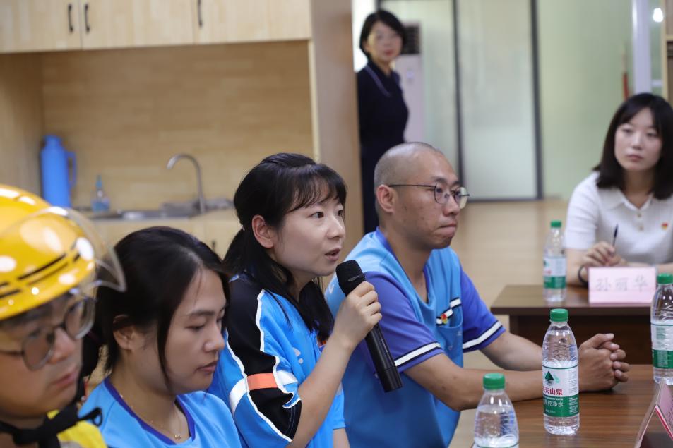 图为“‘新’心议事会” 现场。马钰超摄