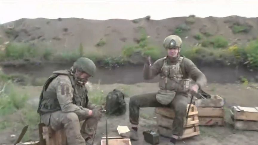 俄军进入夏季战役第二阶段，多方向围攻乌军在顿涅茨克最后堡垒