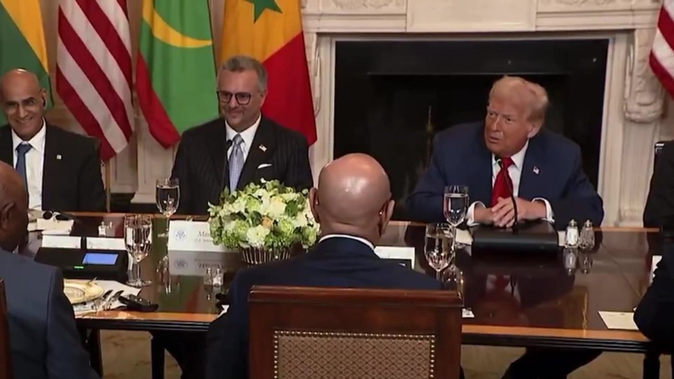 特朗普夸英语国家元首“英语说的真流利”