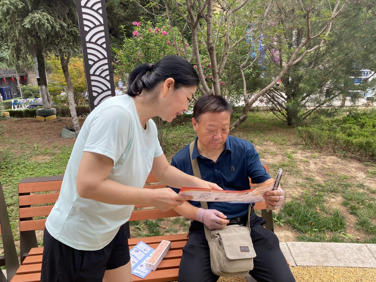瑞众保险铜川中支开展“反诈是门必修课 筑牢防线守好责”主题宣传活动