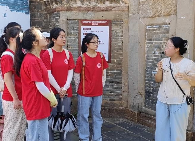 江西师大马克思主义学院2022级思想政治教育专业学生走进丰城