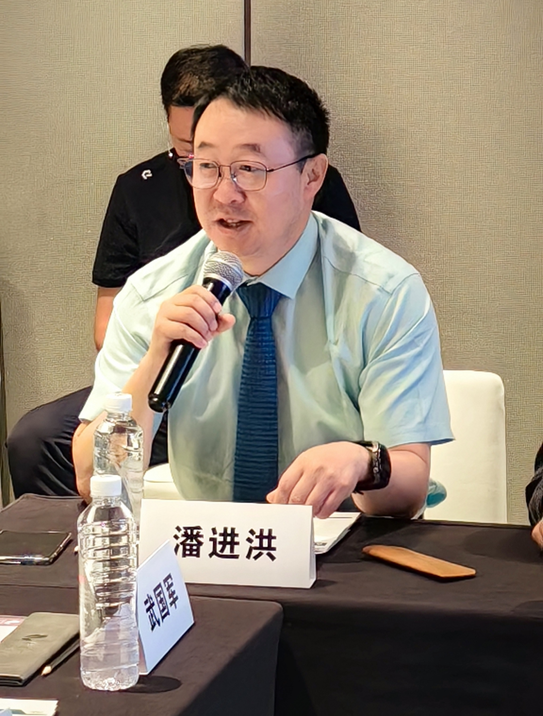 潘进洪教授（贵黔国际总院泌尿外科）