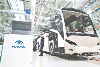 宇通车辆生产车间