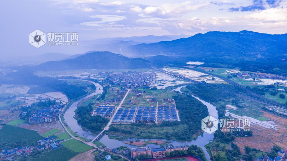 2025年7月10日在江西省吉安市峡江县拍摄的画面。