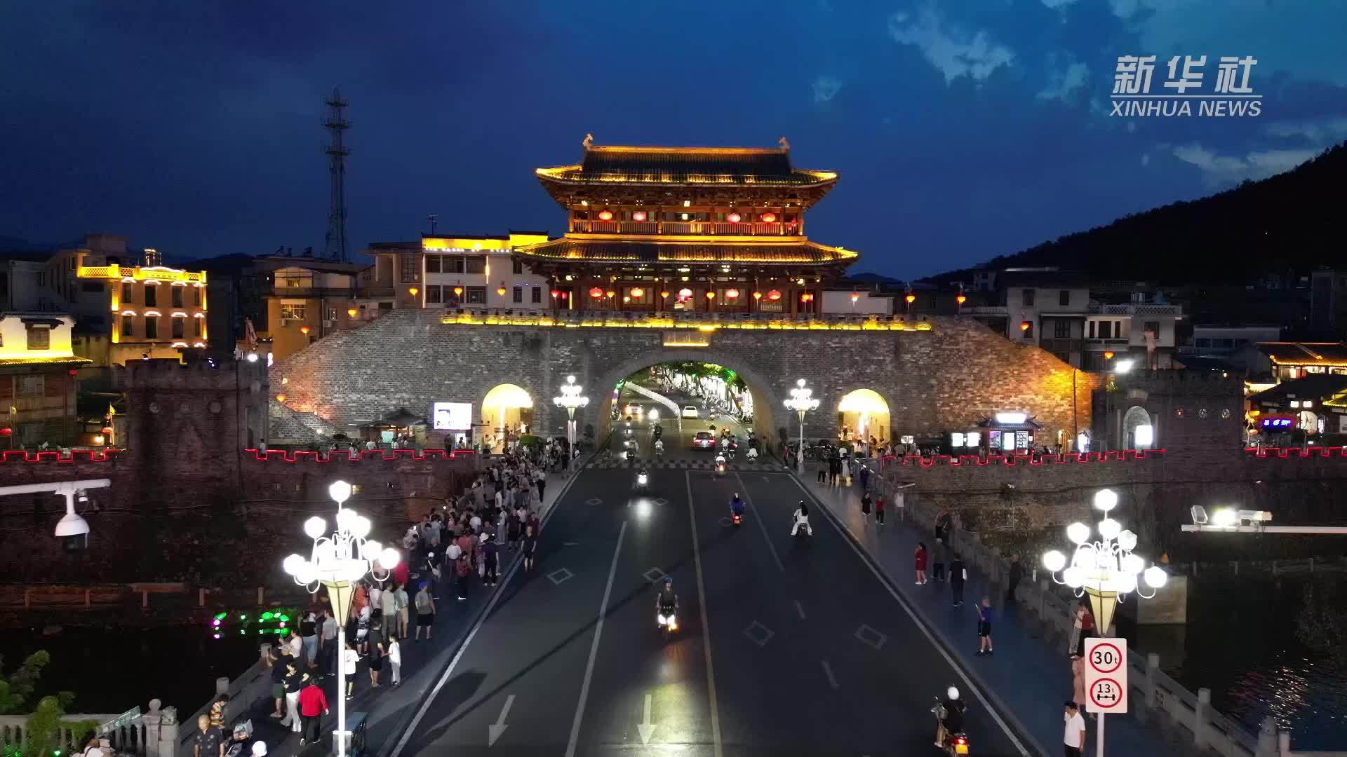 福建长汀：夜经济激发消费活力