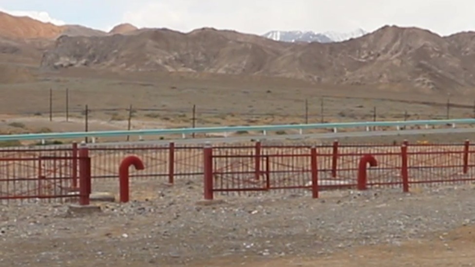 沿着边境看中国 七十华章耀天山丨布茹玛汗·毛勒朵：刻在石头上的忠诚