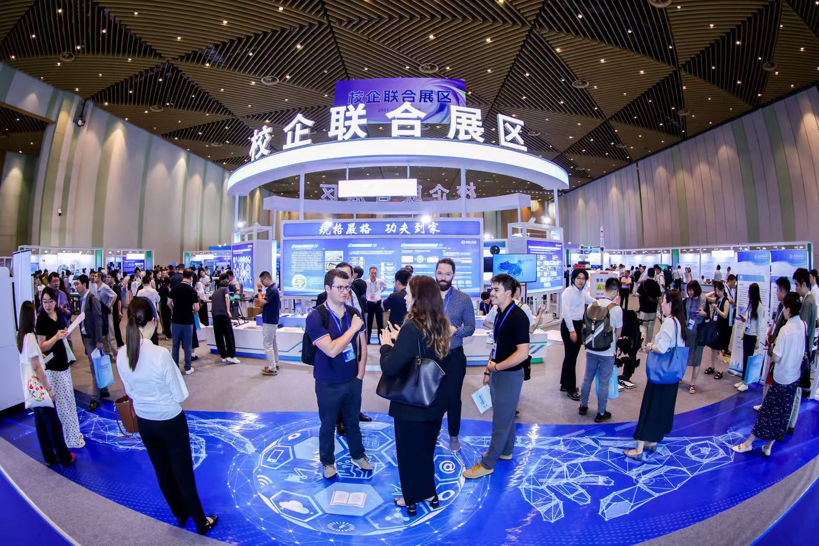 2025十大产业科技成果的背后：苏州为什么不一样了？