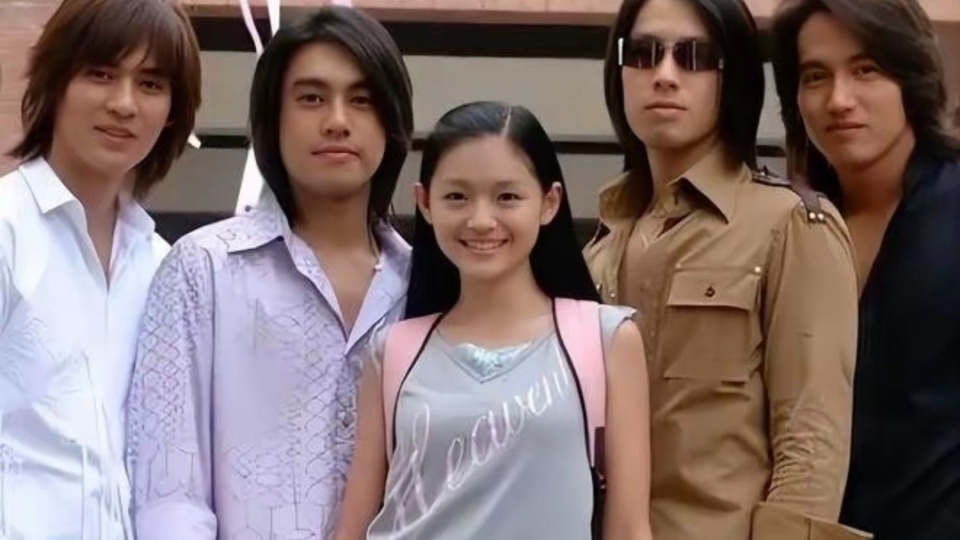 朱孝天直播惹争议！表示明星赚的不多，希望汪小菲多赚钱养孩子封面图