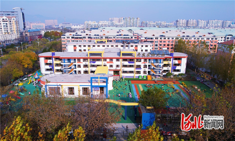 俯瞰经开区幼儿园。