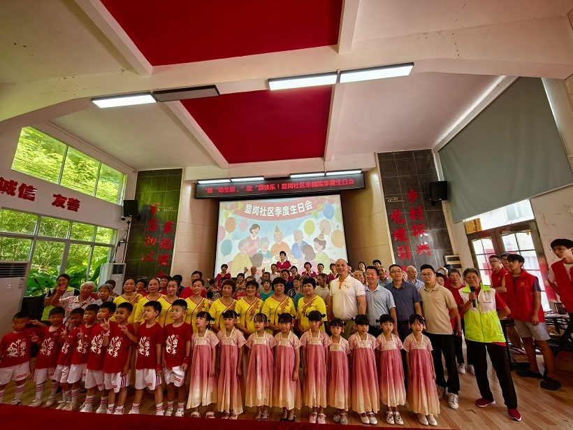 平安产险佛山分公司：携手西樵显岗党委开展党建慰问暨医疗物资捐赠活动