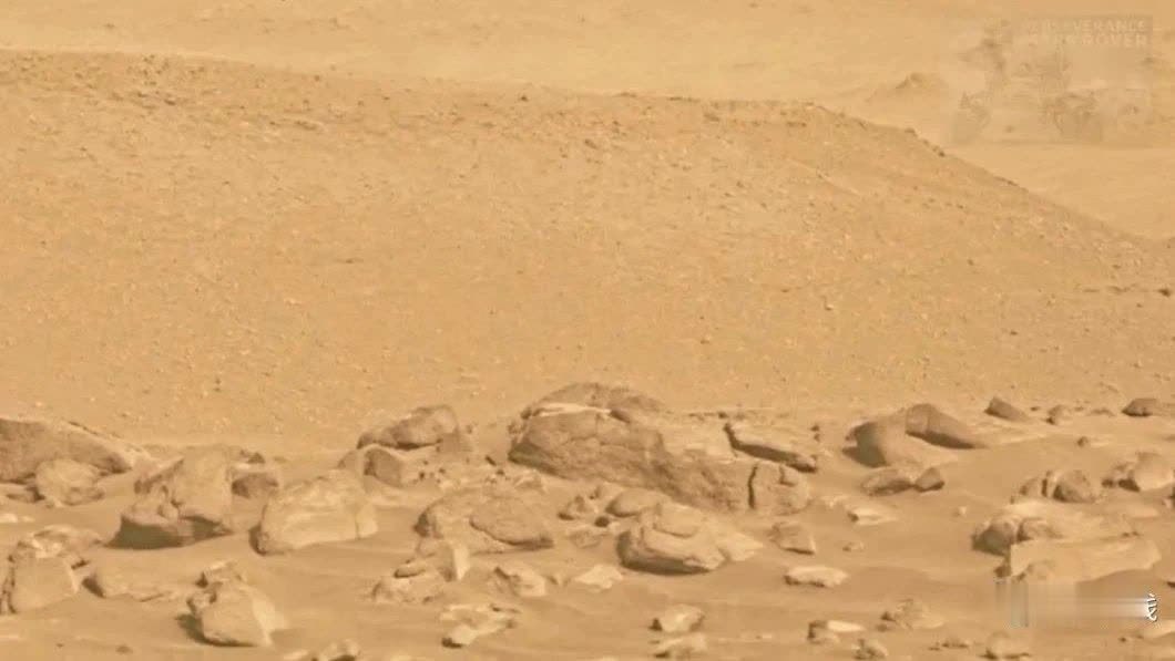 每日火星图，今日三张，有处理过