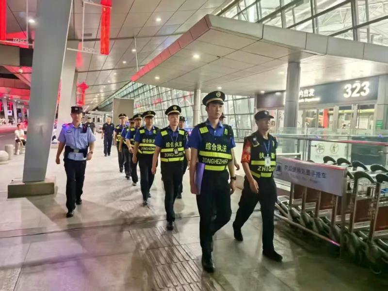 机场公安严厉打击“双揽”“黑民宿”等违法行为