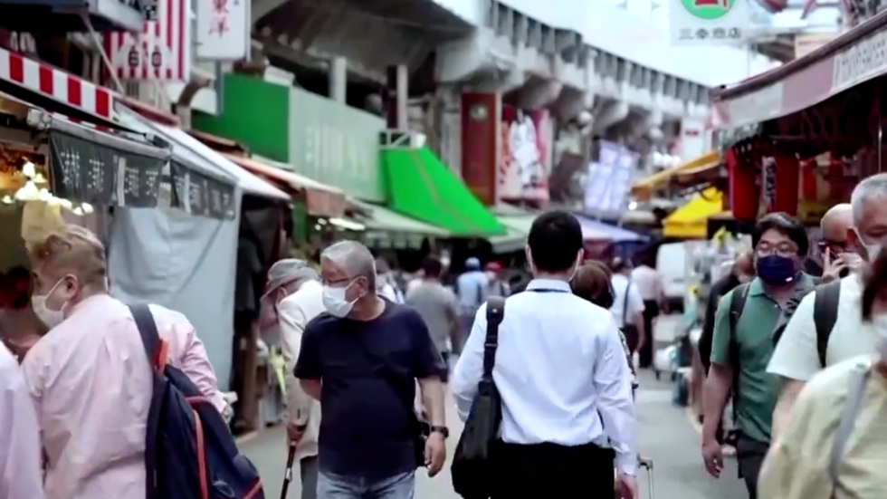 撕裂的日本：外国人居留成参议院选举激辩议题