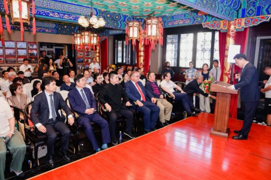 四观大讲堂暨中国文化人物大讲堂特别专场成功举办 苏士澍主讲“写好中国字，做好中国人”