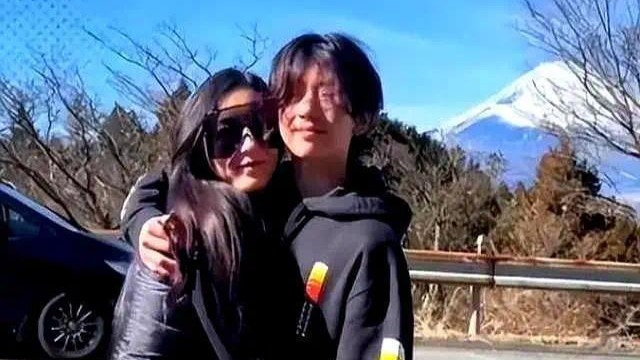 张柏芝谢霆锋不用复婚！将来都要住在儿子家，终究还是一家人封面图