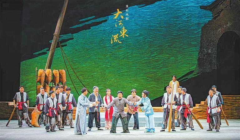 (本版配图均为陇剧《大河东流》剧照 由甘肃省陇剧院提供)