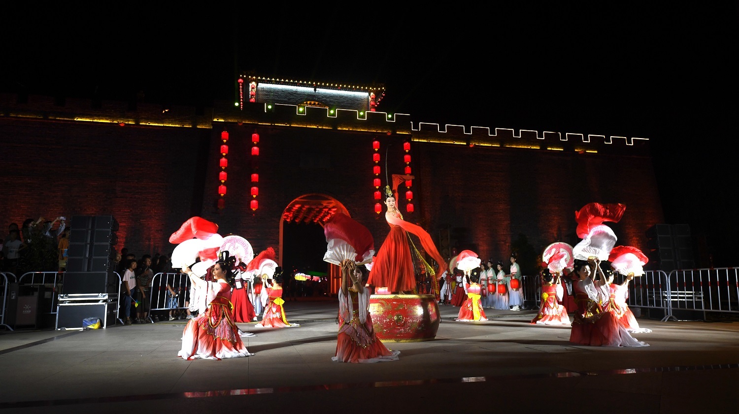 衡水市饶阳县：夜游文化周开启夏夜狂欢
