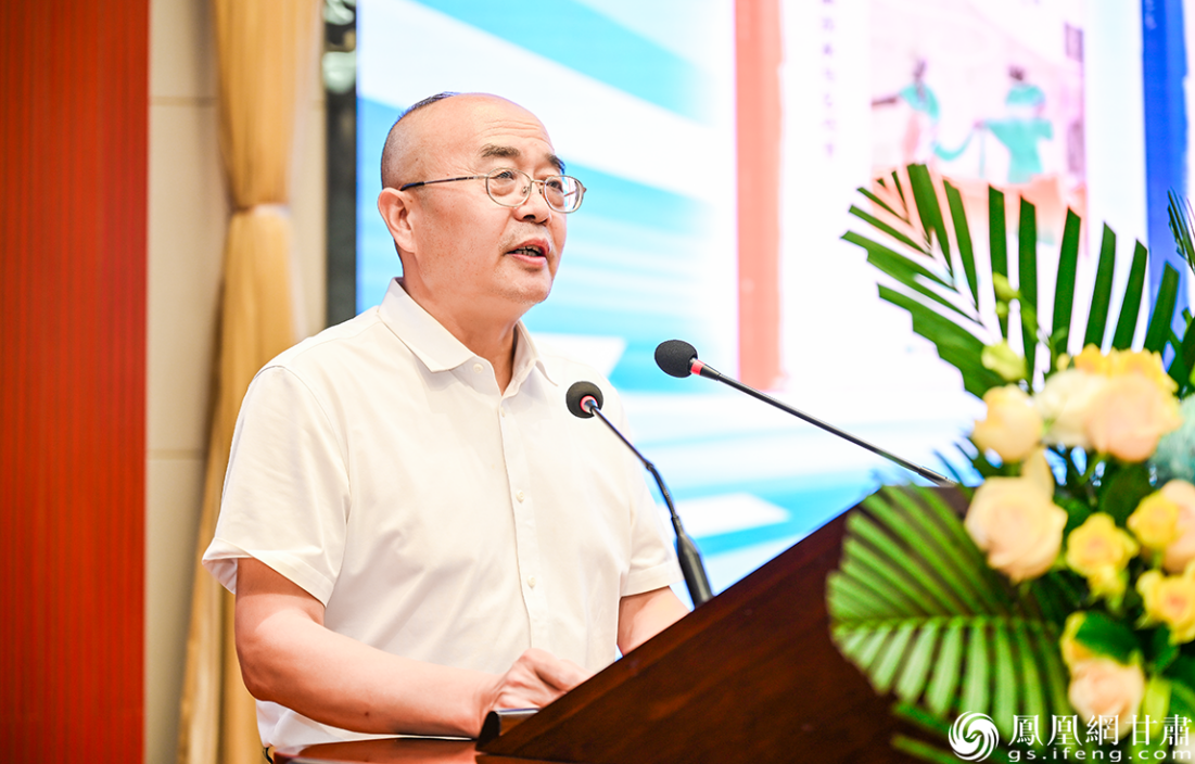王华存表示，将精心打造甘肃文史研究的品牌图书。