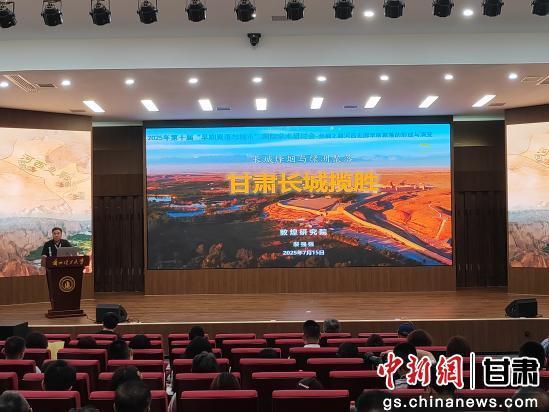 图为活动现场　牛蒙　摄