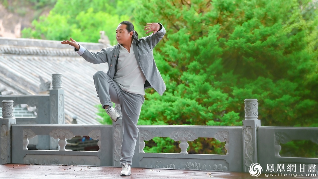 陈虎坚守初心,传承发扬崆峒武术。李德宇 摄