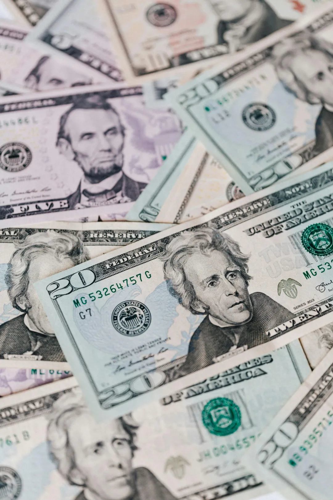西班牙桑坦德银行落户深圳 外资金融机构“加码”布局大湾区