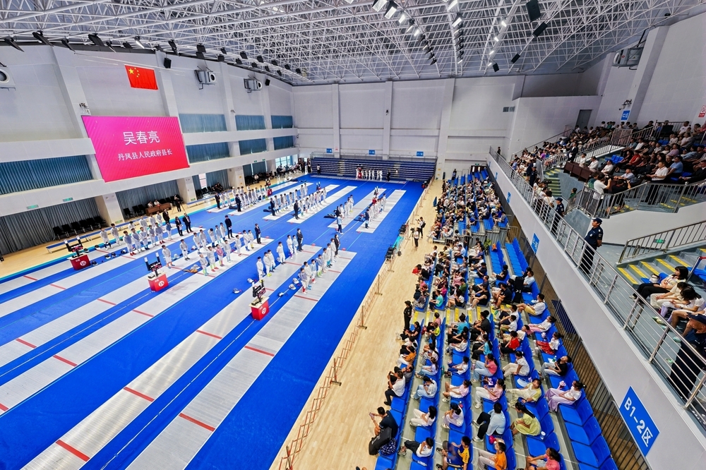 2025年陕西省青少年体育俱乐部击剑联赛 （第三站）在丹凤开赛