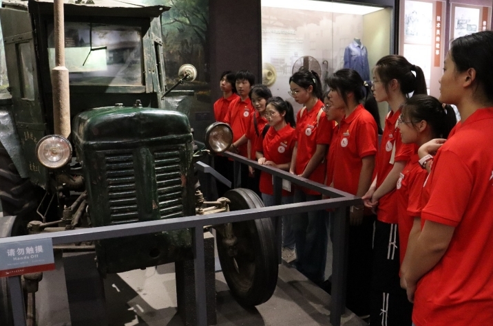 豫章师范学院学前教育学院开展红色走读实践活动