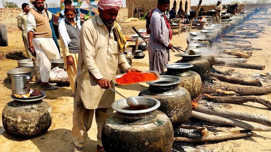 巴铁乡村首富，竟在沙漠举办盛大婚宴，招待3000多宾客