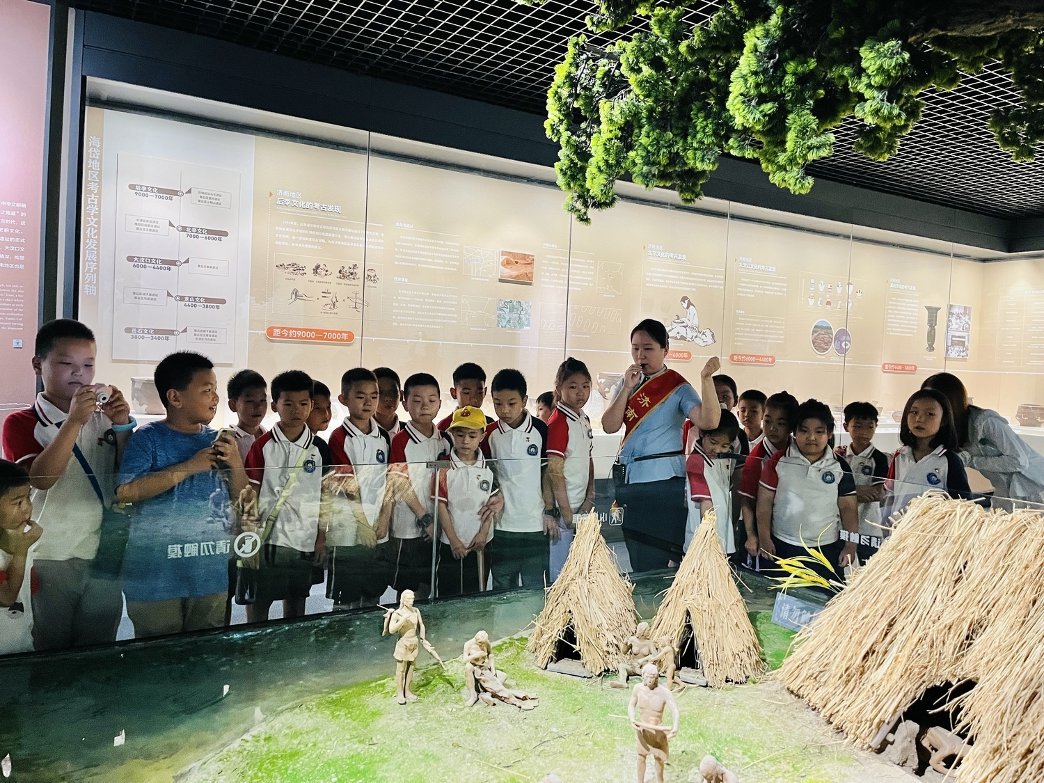 童趣研历史 文脉永相传——济南市舜玉小学二（3）中队走进济南市博物馆