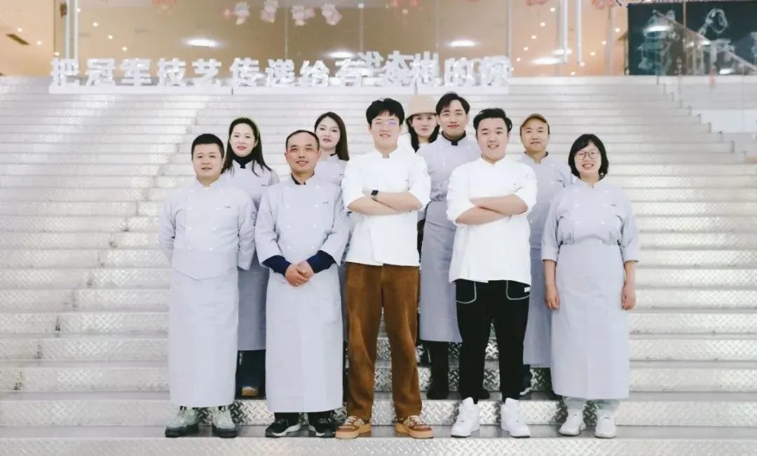 高中輟學(xué)，2萬起家！江西一“00后”小伙做面包一年賣出4個億