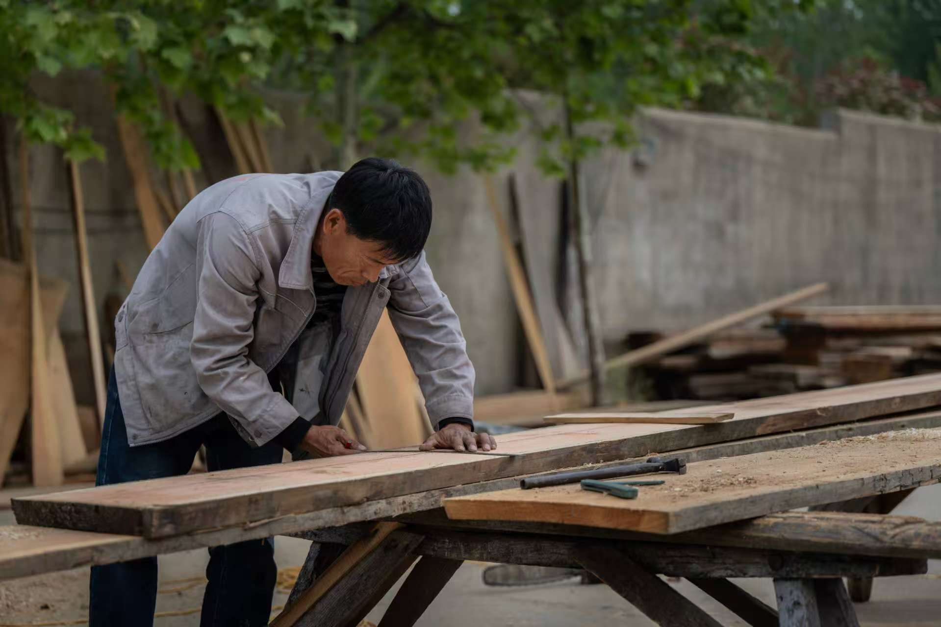 青岛乡里乡亲｜匠心守艺三十五载：木船传人王暖叶的“匠心船说”