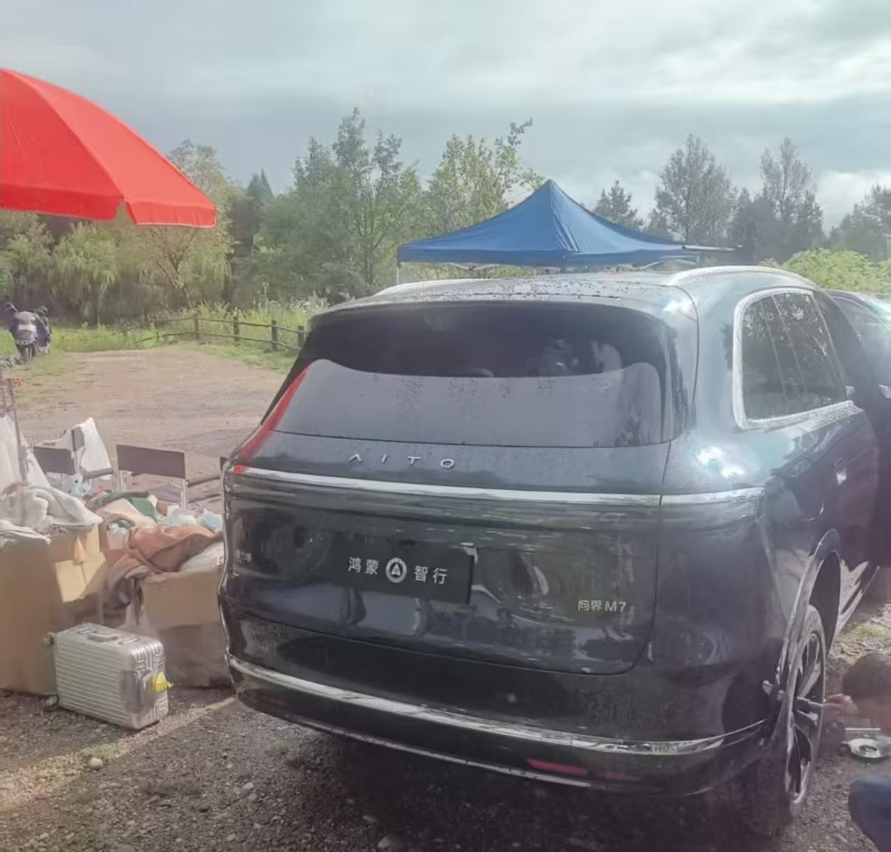 外观看齐M8、M9,鸿蒙智行全新问界M7实车曝光