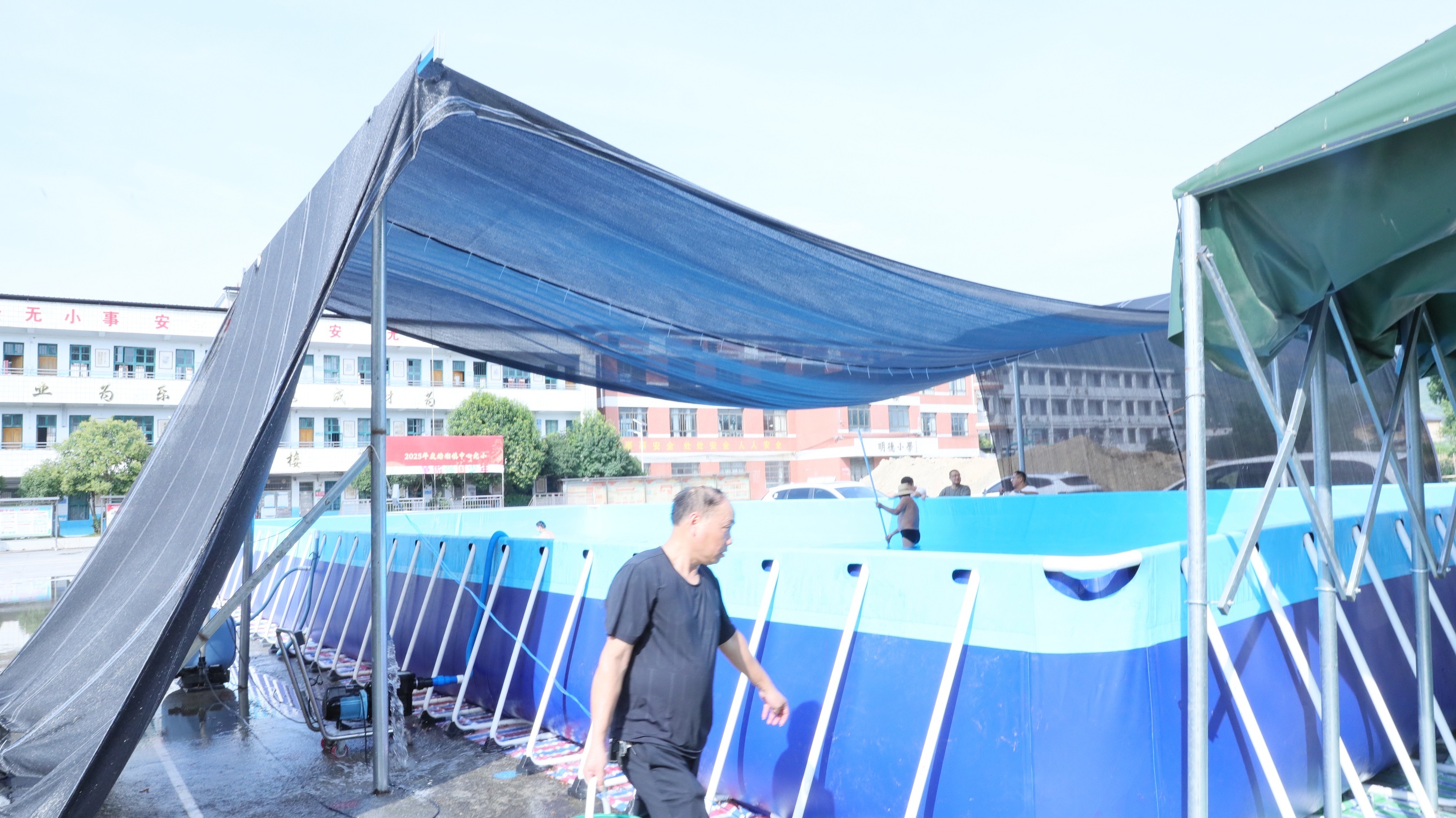 3811个“托管班”同上安全课 应急部门主导设计防溺水课程 志愿者讲得清孩子学得明