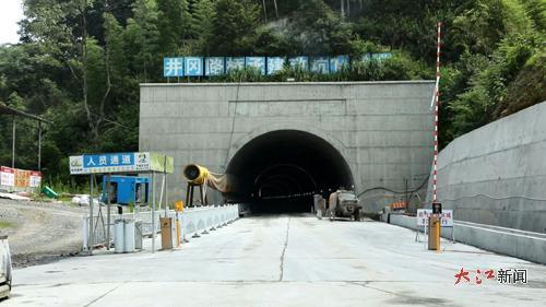 隧道提前贯通