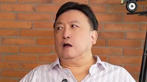 王晶爆料周润发有狐臭，需用特制的香皂洗澡，关之琳曾抱怨臭到受不了封面图