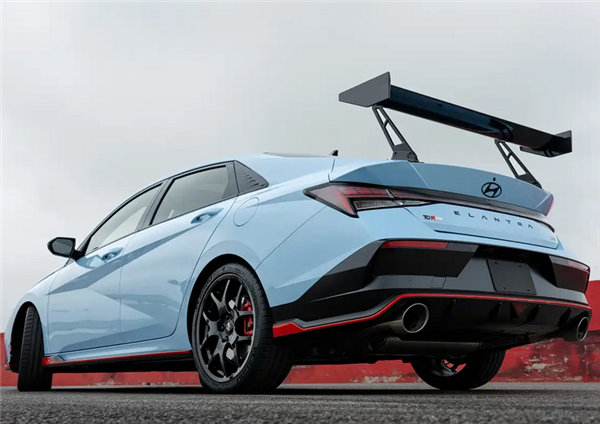 可合法上路的TCR赛车!现代伊兰特特别版发布:提供6速手波