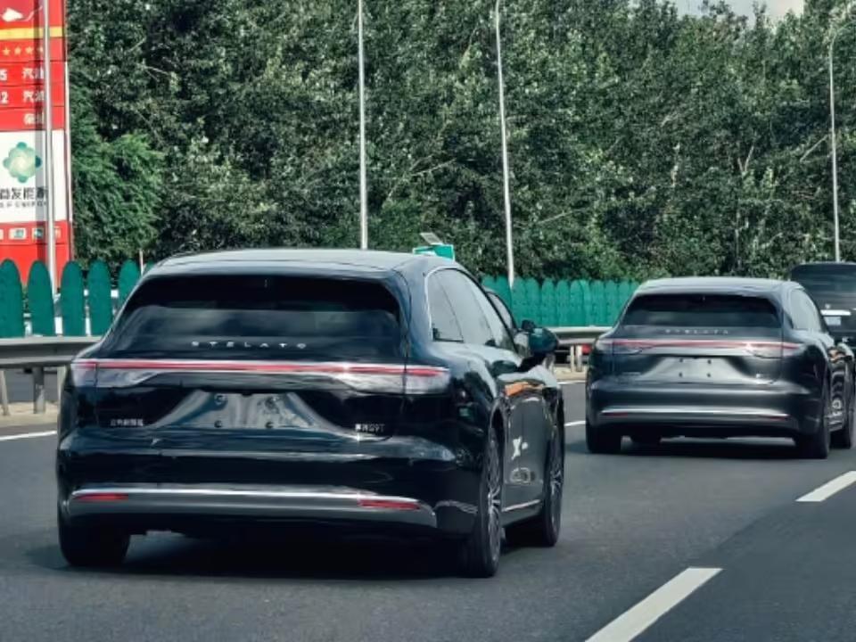 鸿蒙智行享界S9T实车照曝光,正路测产品功能和性能