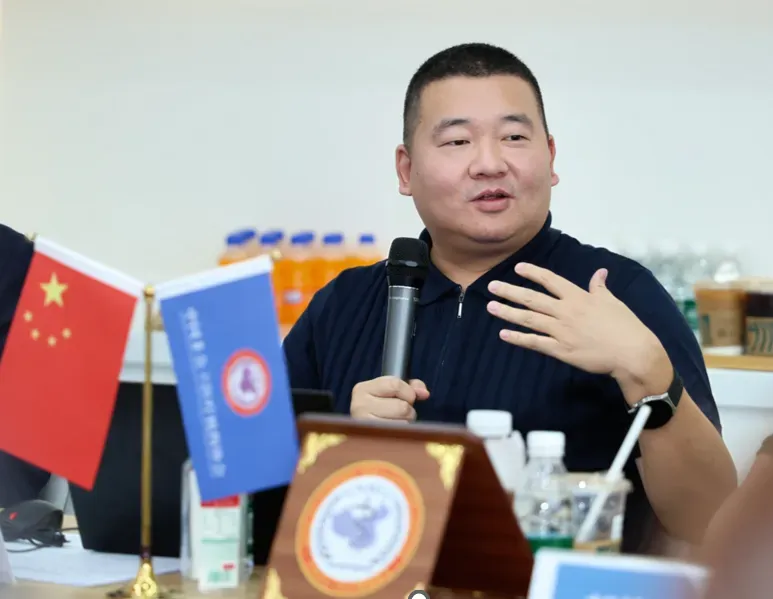 （雍禾医疗董事长张玉发言）